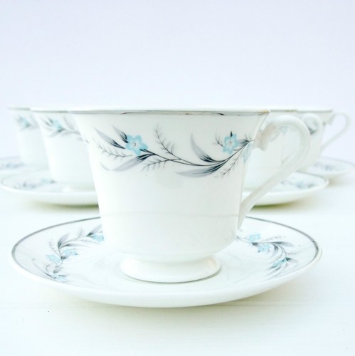 Vintage Mayfair Bone China Blue Floral Tea Set 5 Cups Saucers