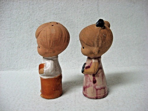 Vintage pottery children BOY GIRL salt pepper SHAKERS display 4” - Picture 2 of 7