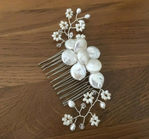 MINAS Swarovski Crystal & Freshwater Pearl Bridal Hair Comb Tiara #2 HALF PRICE | eBay MINAS Swarovski Crystal & Freshwater Pearl Bridal Hair Comb Tiara #2 HALF PRICE | eBay