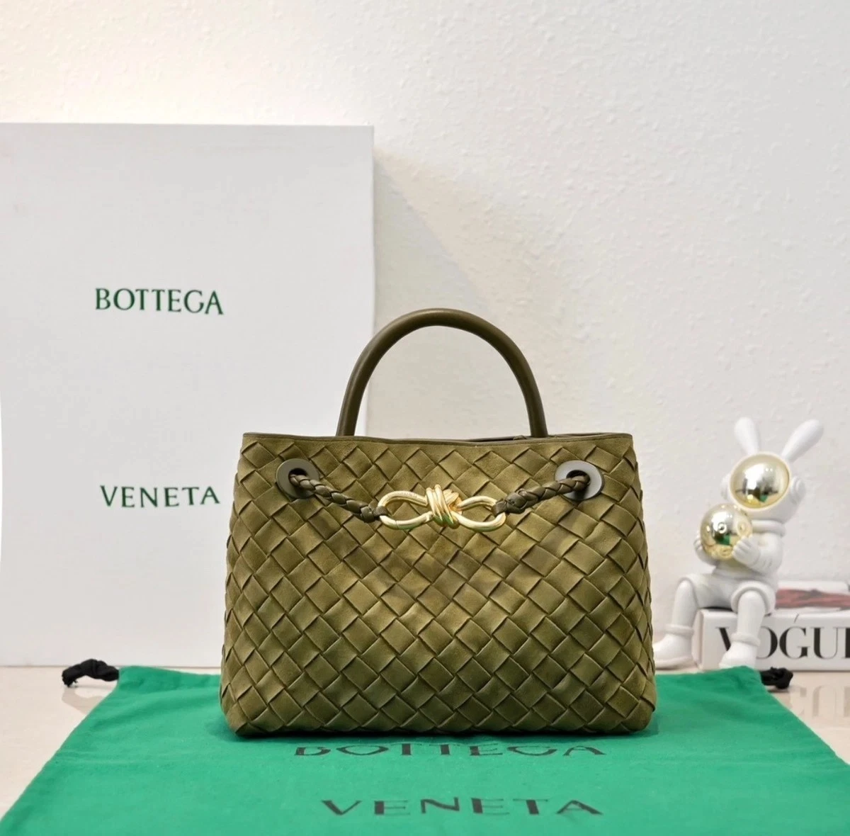 Bottega Veneta — Bottega Veneta Andiamo Cypress Green Intrecciato Suede Top Handle Crossbod