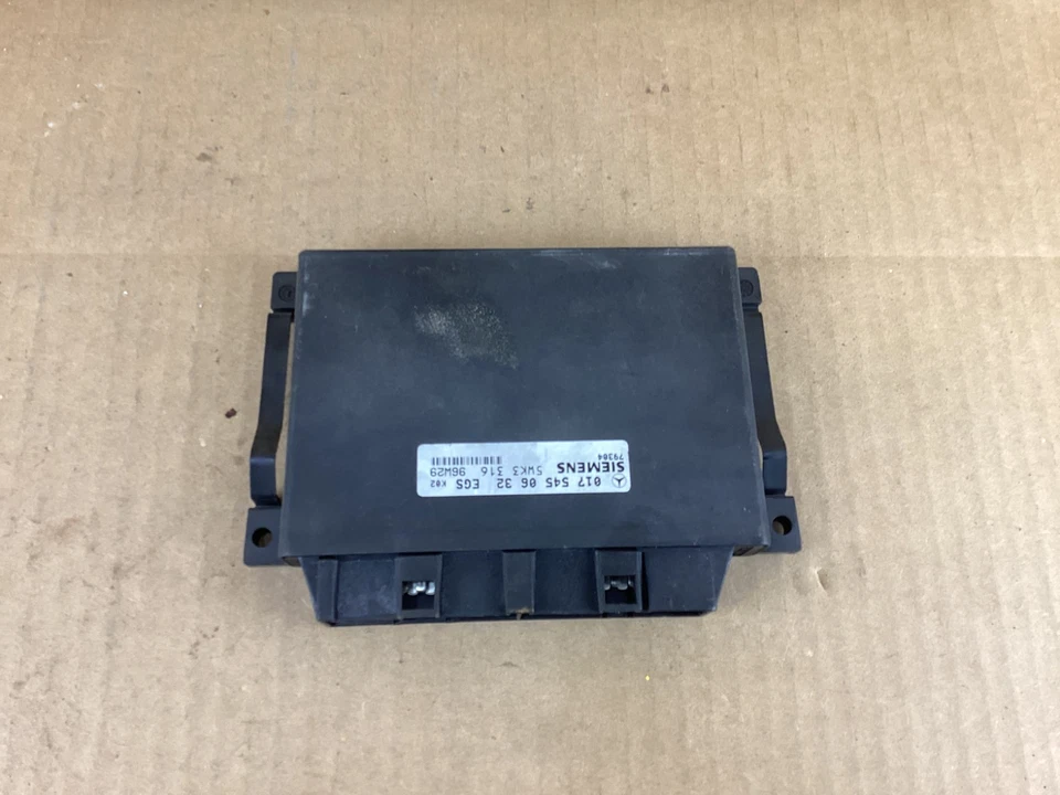 1996 - 1999 Mercedes Benz E320 Transmission Control Module 0175450632 - Image 4 of 4