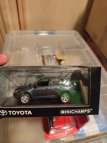 Toyota Rav4 1 43 Minichamps - Imagen 1 de 5