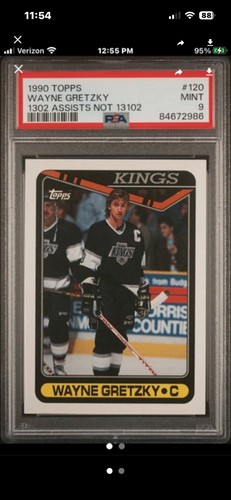 1990 Topps #120 Wayne Gretzky Los Angeles Kings HOF Hockey Card PSA 9 MINT