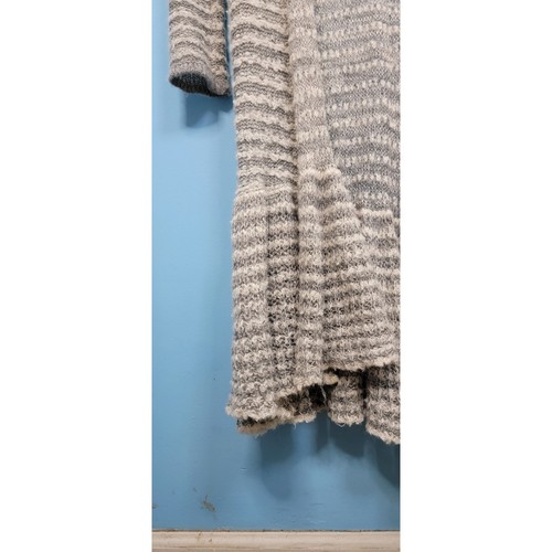 FREE PEOPLE maglione donna taglia S grigio a righe aperto cardigan spolverino lungo oversize - Foto 2 di 4