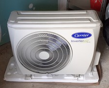 CLIM Réversible CARRIER avec unité extérieure et intérieure état neuf blanche