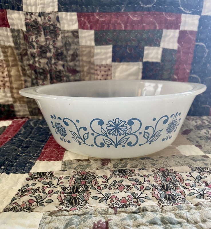 Vintage Glasbake Blue Flower Milk Glass 7” Round Casserole Dish EUC NICE