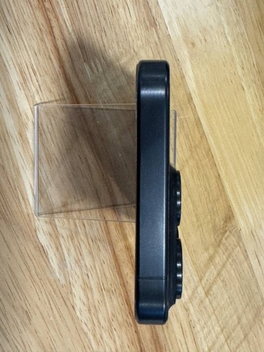 Apple iPhone 15 Pro - 128 Go - Noir (Désimlocké) ⚠️CAM⚠️ - Photo 8 sur 11