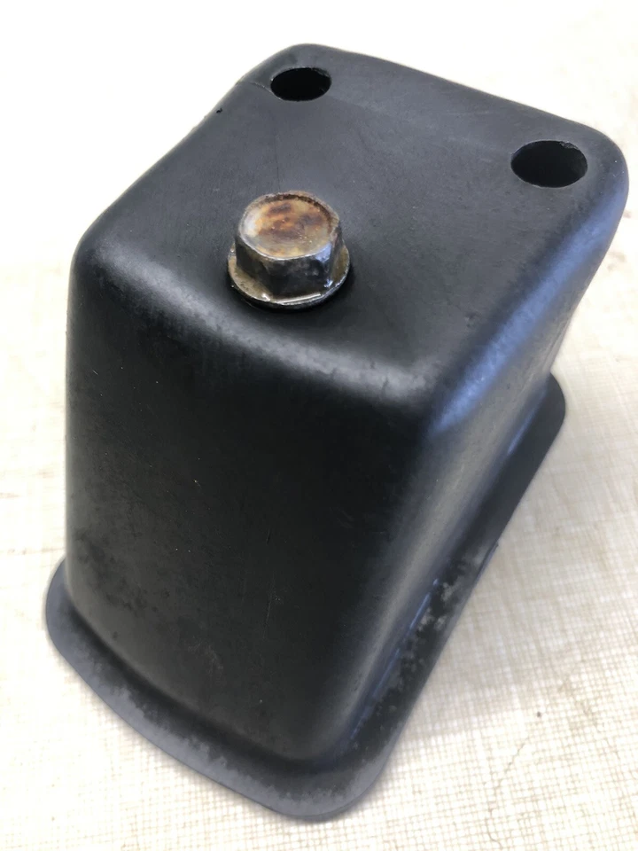 Protetor contra poeira alavanca de estrangulamento e acelerador de trator CASE 222 - Imagem 2 de 3