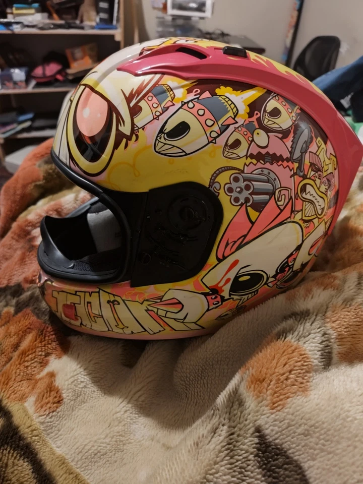 Casco Icon (XXL Mujer) "Rocket's Dead Glare" (Color: Rosa/Amarillo) SIN VISERA Foto 2 de 4