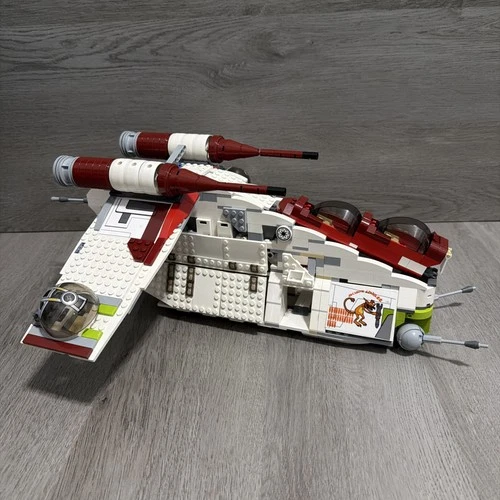 LEGO Star Wars: Republic Attack Gunship 7676 (2008) Incomplete Read Description