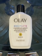 Olay Complete Lightweight Lotion Sunscreen SPF 15 Vitamin E, B3,  C New W/O Box