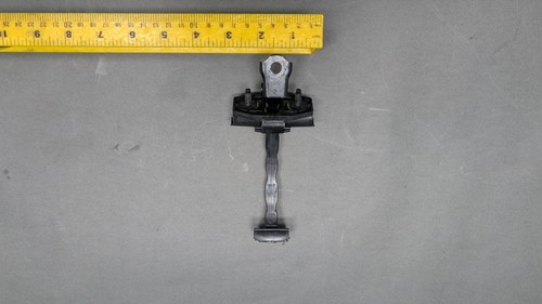 Tesla Model 3 Rear Door Brake Chack Strap Stoper OEM - Bild 15 von 18