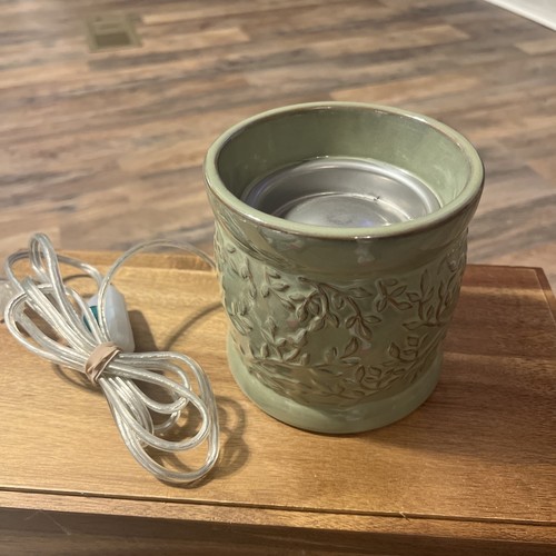 Yankee Candle Elektrischer Wachswärmer Antik Grün 5x5" Ranken Ölwärmer - Bild 1 von 8