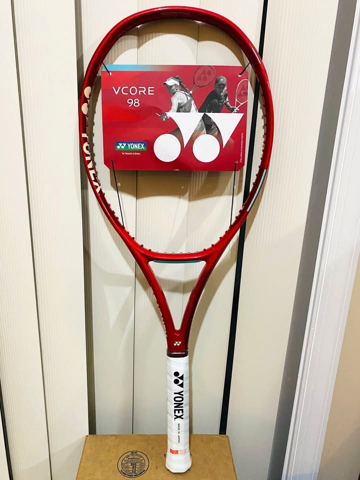 YONEX VCORE 98 ＋おまけ Yonex VCORE 98 4 1/4 2026 Gen 8 Tennis Racket Racquet Grip 2 | eBay