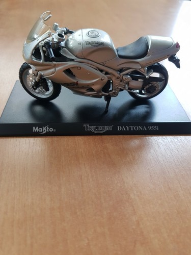 Motorrad Modell Collection 1:18 Ducati BMW Kawasaki Yamaha Triumph Honda ..... - Picture 99 of 213