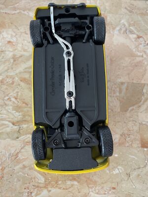 Maisto Chrysler Pronto Cruizer Original Concept PT Cruiser 1:18