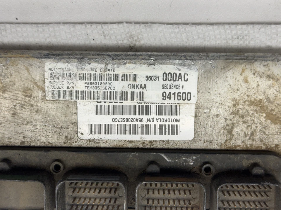 OEM! 2004 DODGE Dakota ECM ECU PCM Engine control computer module 56031000AC - Image 2 of 4