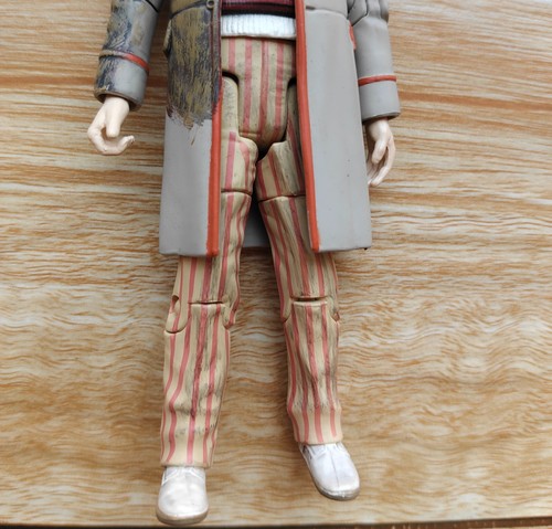 The 5th Fifth Doctor - Doctor Who figura de acción vieja 5,5" vieja suelta #AQ2 - Imagen 6 de 10