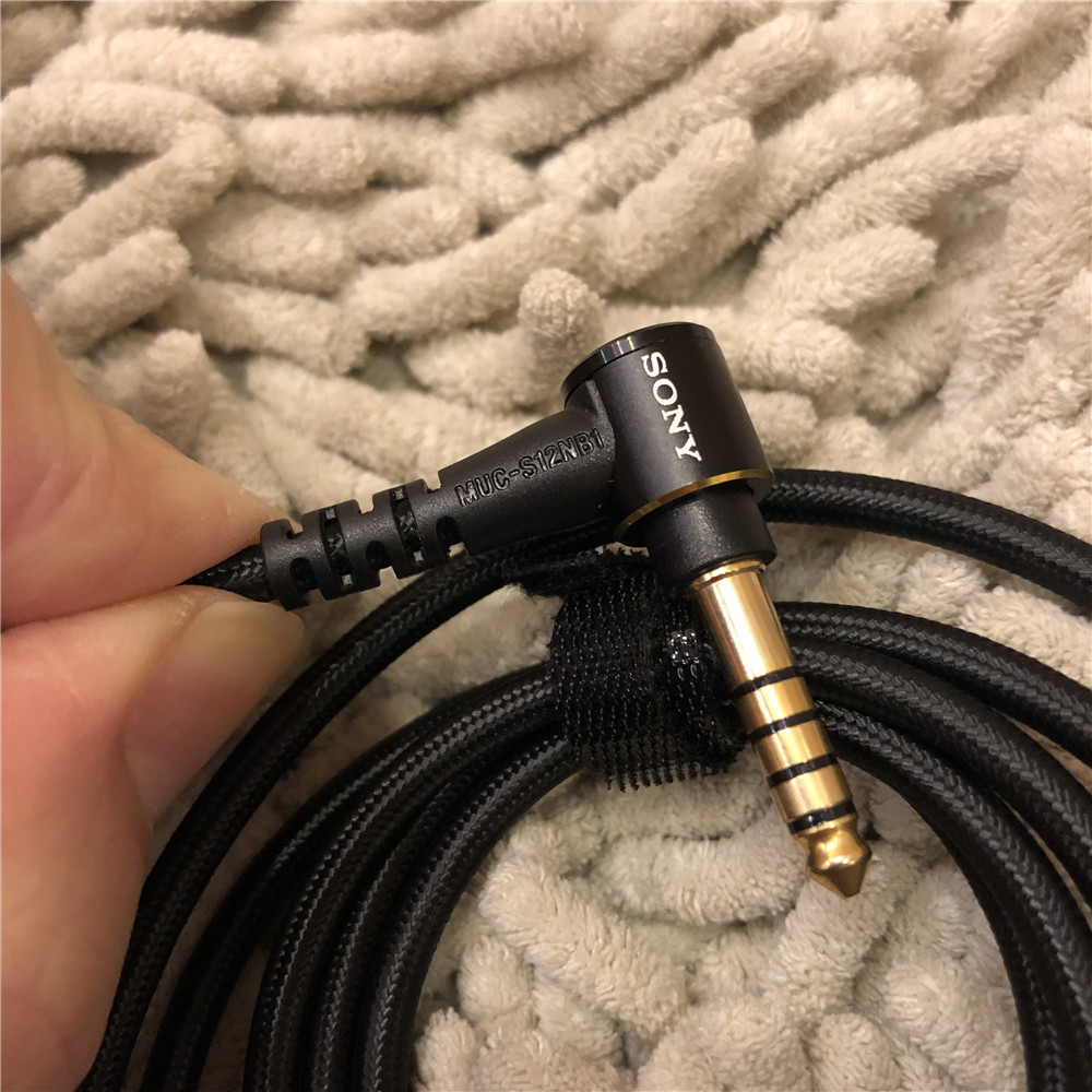 ・MDR-MV1 ・MUC-S12NB1 Sony MDR-MV1 Open-Back Reference Monitor Headphones | zZounds