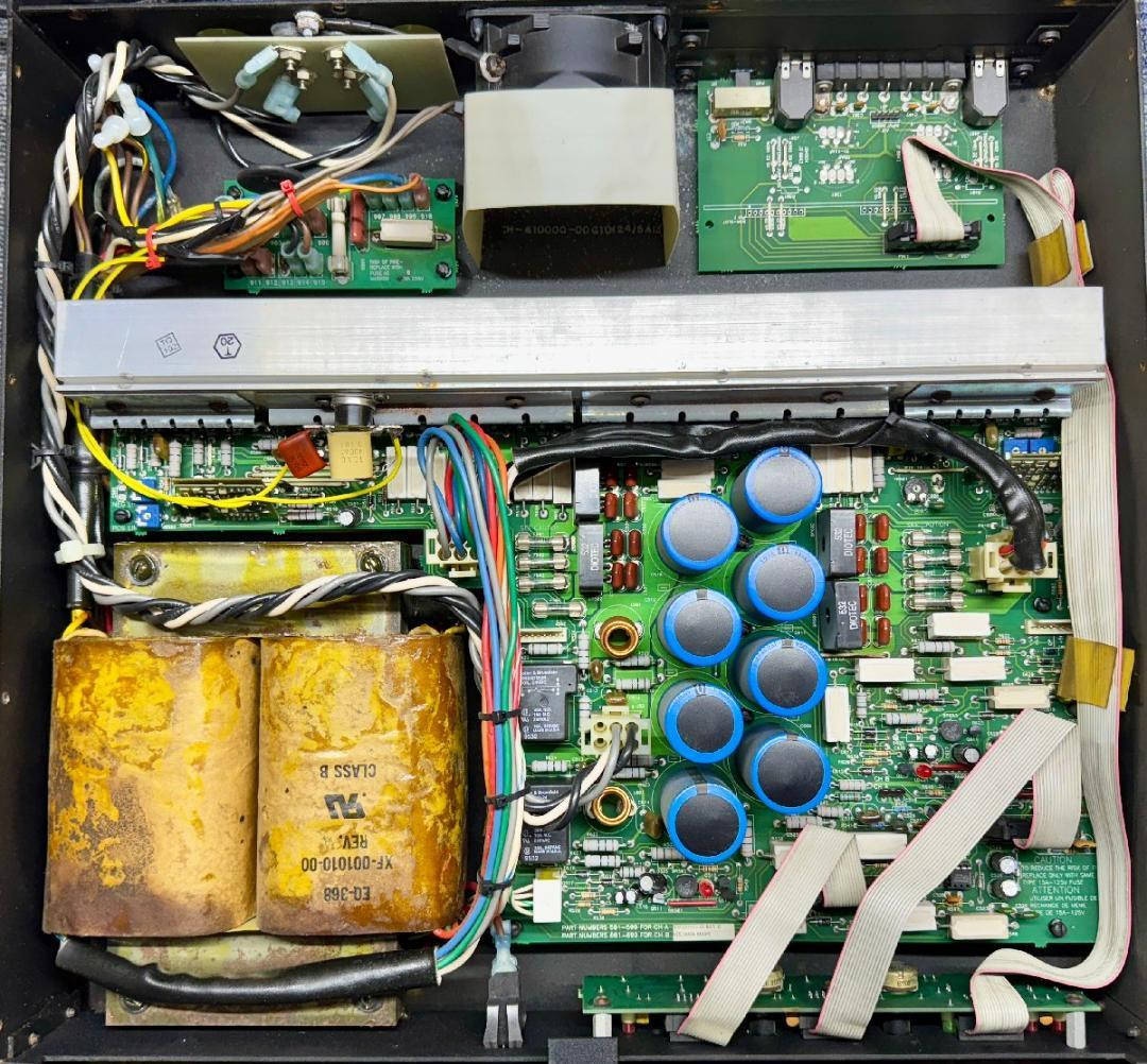 ◆大感謝祭!! QSC MX-1000a パワーアンプ m0a8722 s-l400.jpg