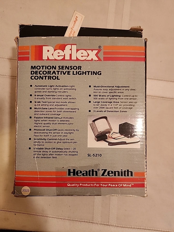 New Heath Zenith Reflex Motion Sensor Adaptor for Decorative Lighting Control - Image 2 of 4