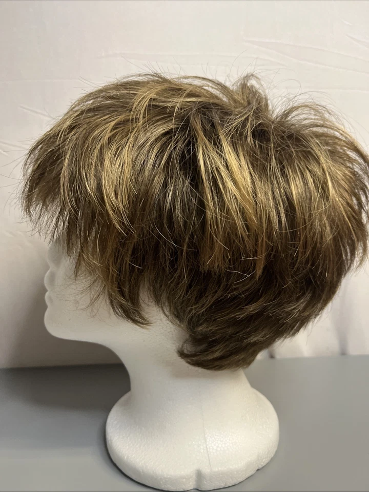 NUEVA peluca Henry Margu en rubio ceniza con reflejos flequillo emplumado Foto 2 de 4