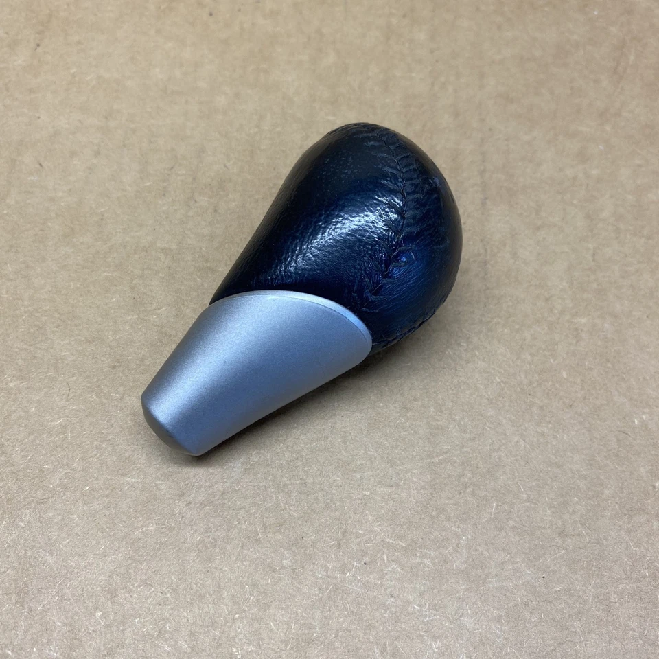 Pomo de cambio de marchas Infiniti M45 Q45 2002-2005 negro plata gris OEM Foto 2 de 4