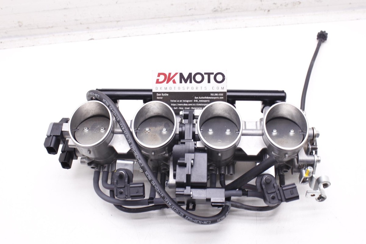 17 KAWASAKI NINJA ZX6R OEM MAIN FUEL INJECTORS / THROTTLE BODIES