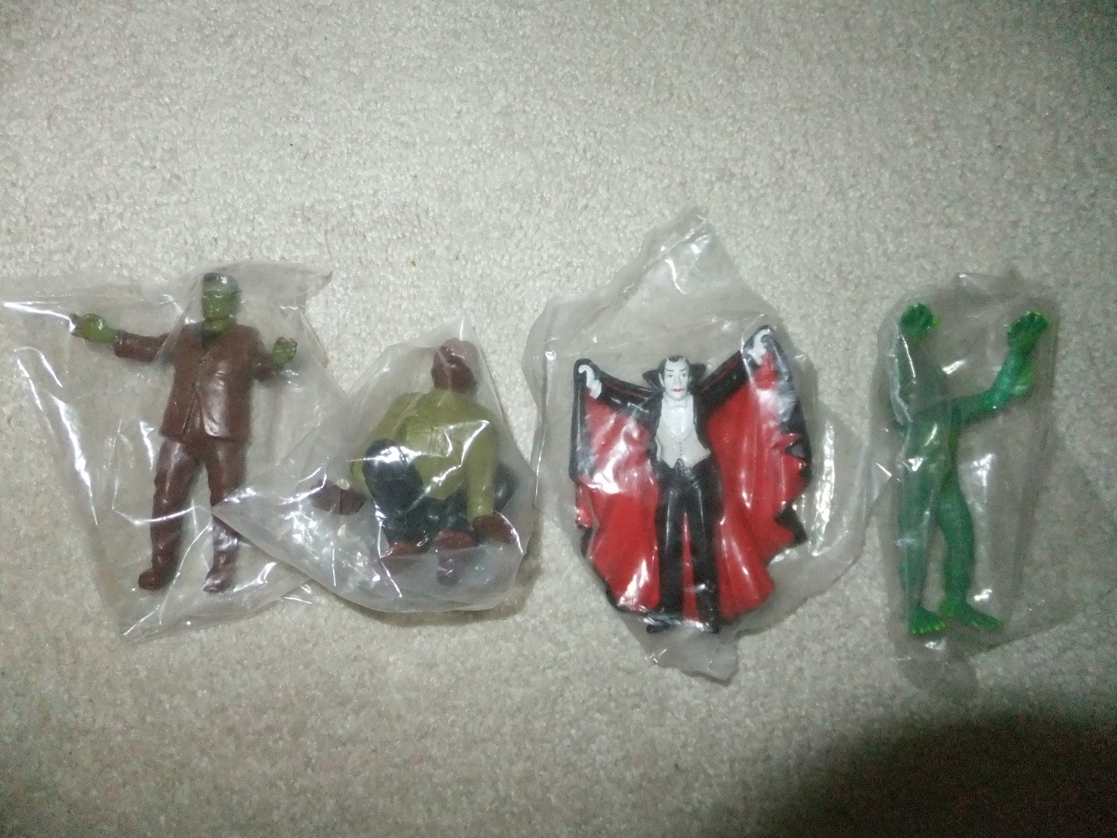 FIGURAS DE ACCIÓN TIPO PVC PEQUEÑAS FIGURAS REGALOS HAMILTON MONSTRUOS UNIVERSALES RARAS