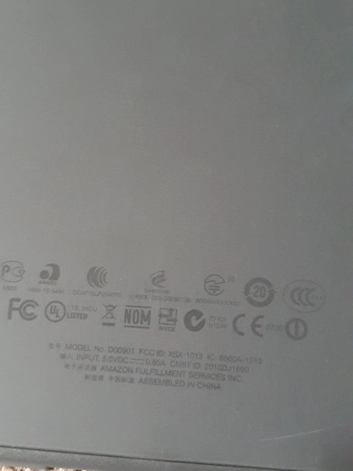 Amazon Kindle D00901 Keyboard 3rd Generation eBook Reader - Screen Faulty - Image 2 of 3