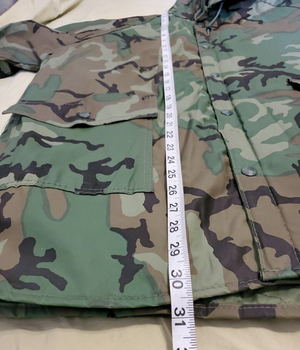 Ozark Trail Hooded Camo Rain Coat Jacket Size Medium Snap front close S2 - Picture 7 of 16