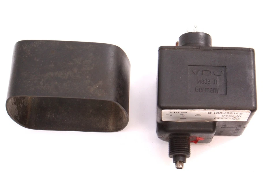 Caja contador velocímetro Speedo 80-93 VW Cabriolet MK1 - Original - 531 957 901 C Foto 3 de 3