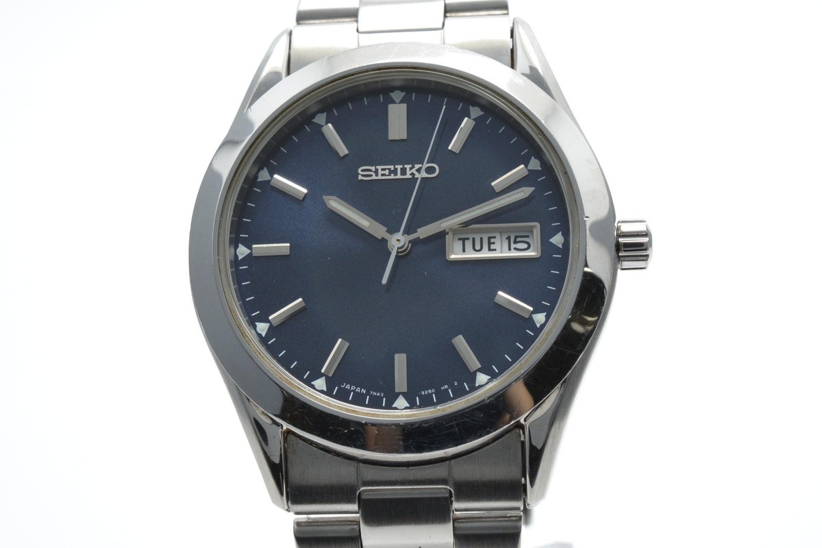 Exc+5] SEIKO 7N43-9080 Vintage Day Date Navy Dial Quartz