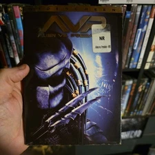 Alien Vs Predator (DVD, 2004)