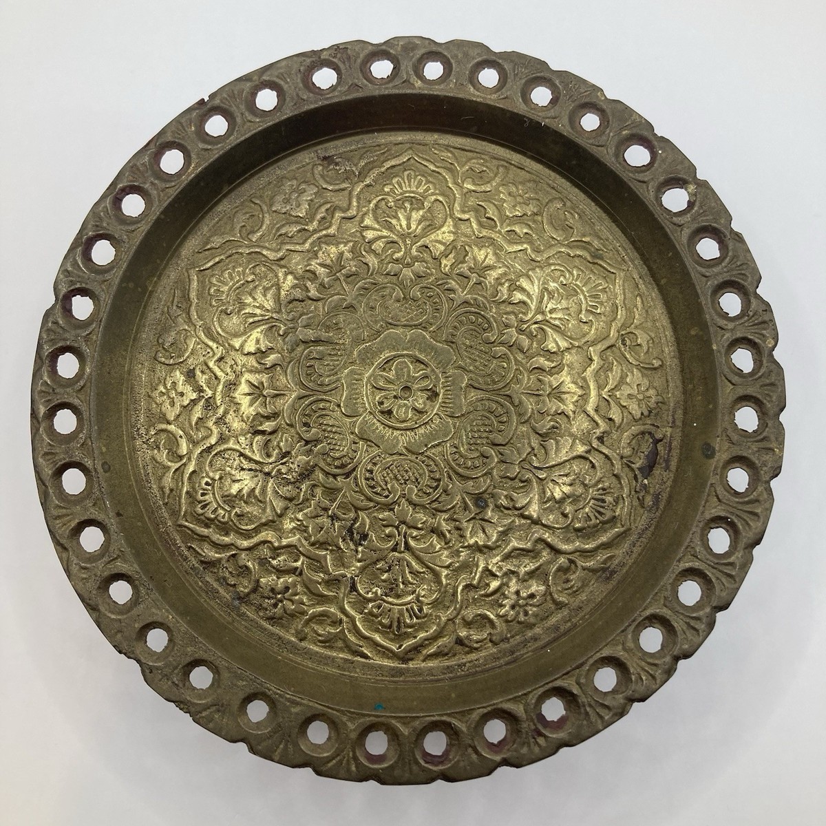 Vintage Wahid Al Mumtaz Hand Engraved Brass Standing Tray 4.5 in