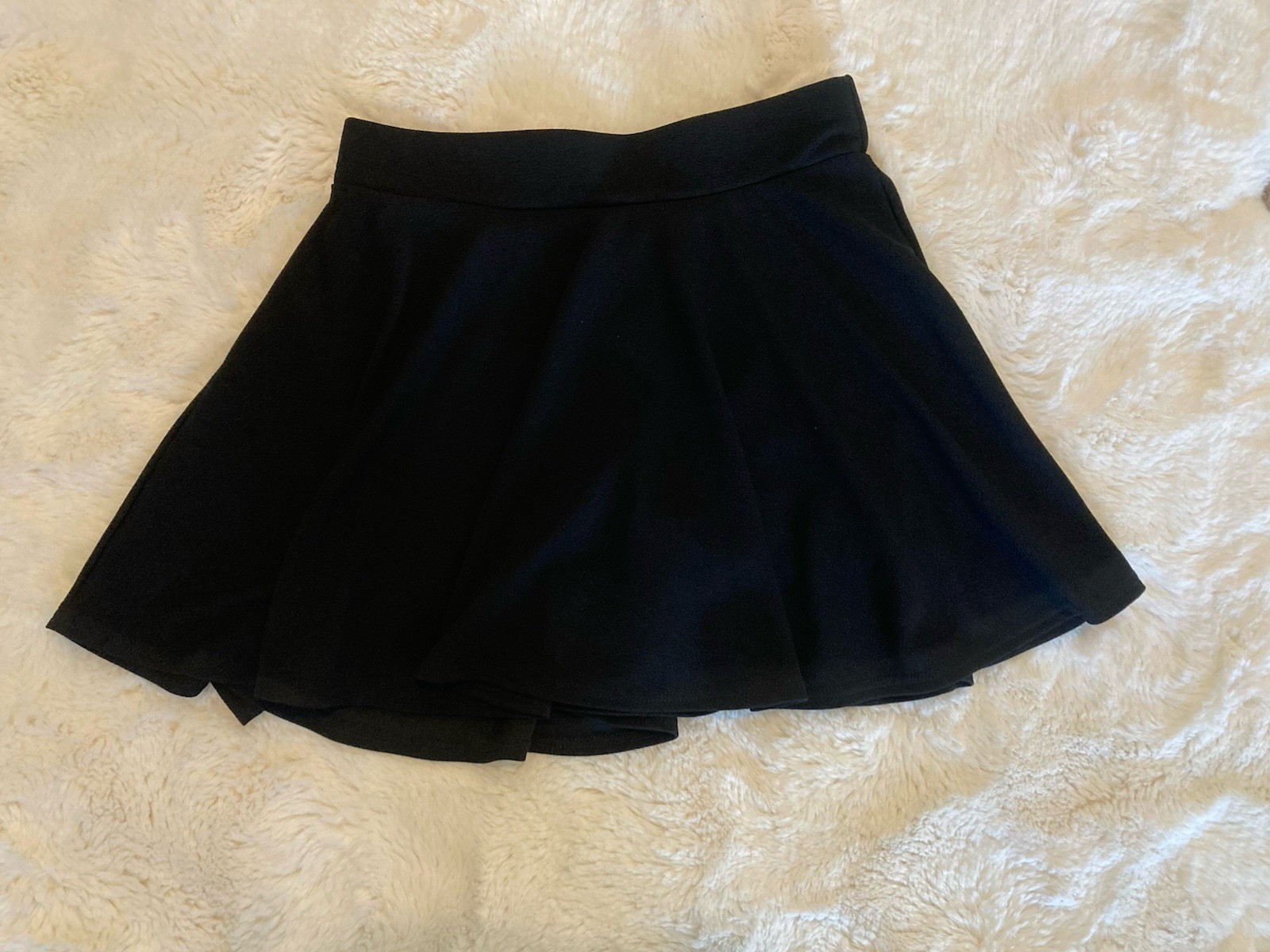 Black Swing Mini Skirt with Built in Shorts Minimalist Chic Women’s L