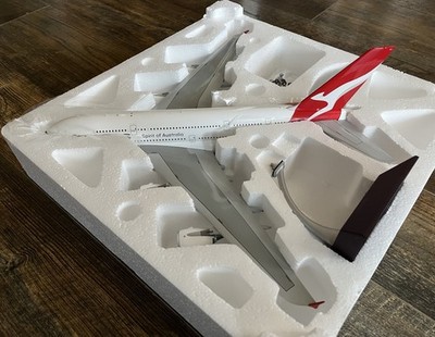NEW GEMINI JETS 1:200 scale QANTAS AIRBUS A380-800 VH-OQJ