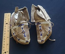 Native American Indian Children Moccasins, Circ: 1890, 5.5"
