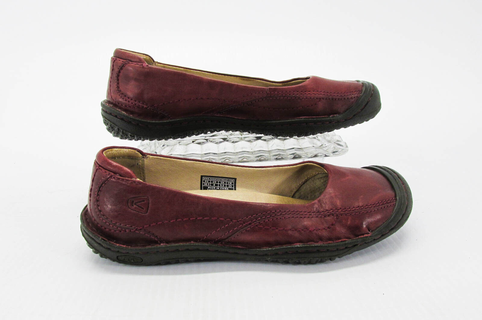 Scarpa donna Keen ballerina dorata taglia 8 rossa da passeggio piatta usata qp