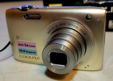 Nikon Coolpix S3100 14 Megapixel Digital Camera  Box  SD Card  Battery/Chargr
