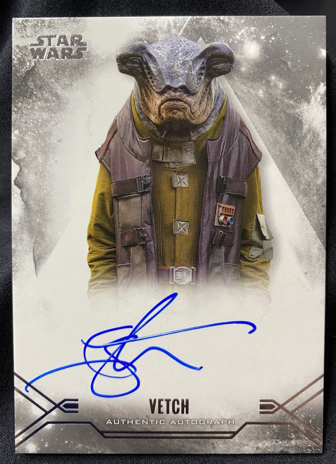 Topps Star Wars Stellar Signatures 4-Card LOT On-Card AUTOS Vetch/Maarva/Camie.. view 5