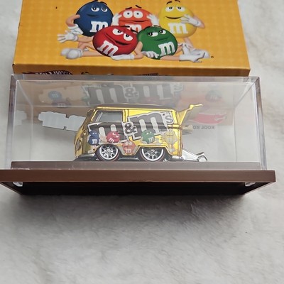 Hot Wheels Volkswagen Kool Kombi M&M's Gold Limited Edition