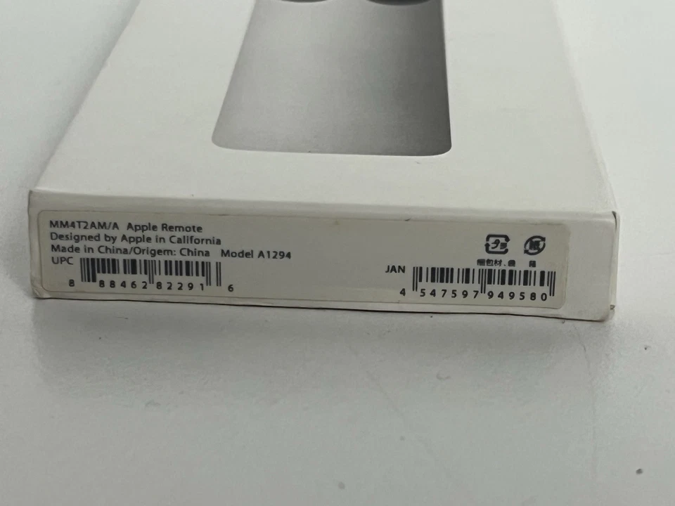 Apple Remote - Control for Apple TV - A1294 - Genuine - Boxed + New Battery - Image 3 of 4