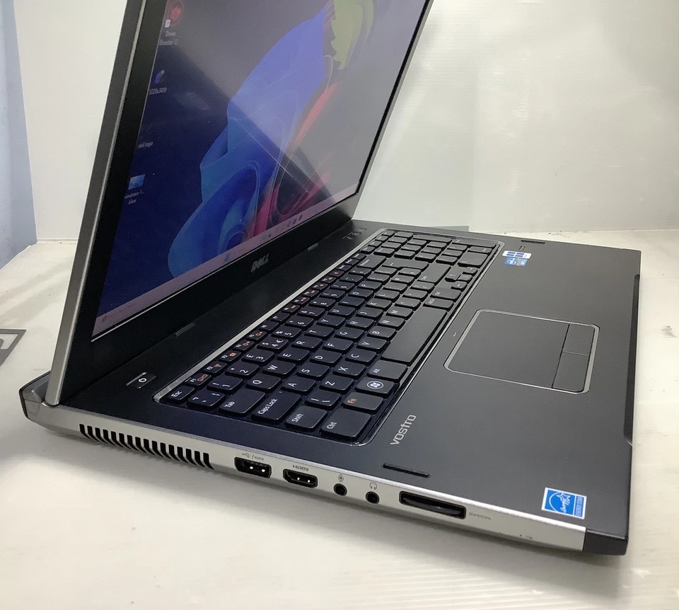 Dell Vostro 3750. INTEL i5 @ 2.50GHz,16GB RAM,128GB SSD,WIN 11 PRO 23H2. (236) - Image 2 of 4