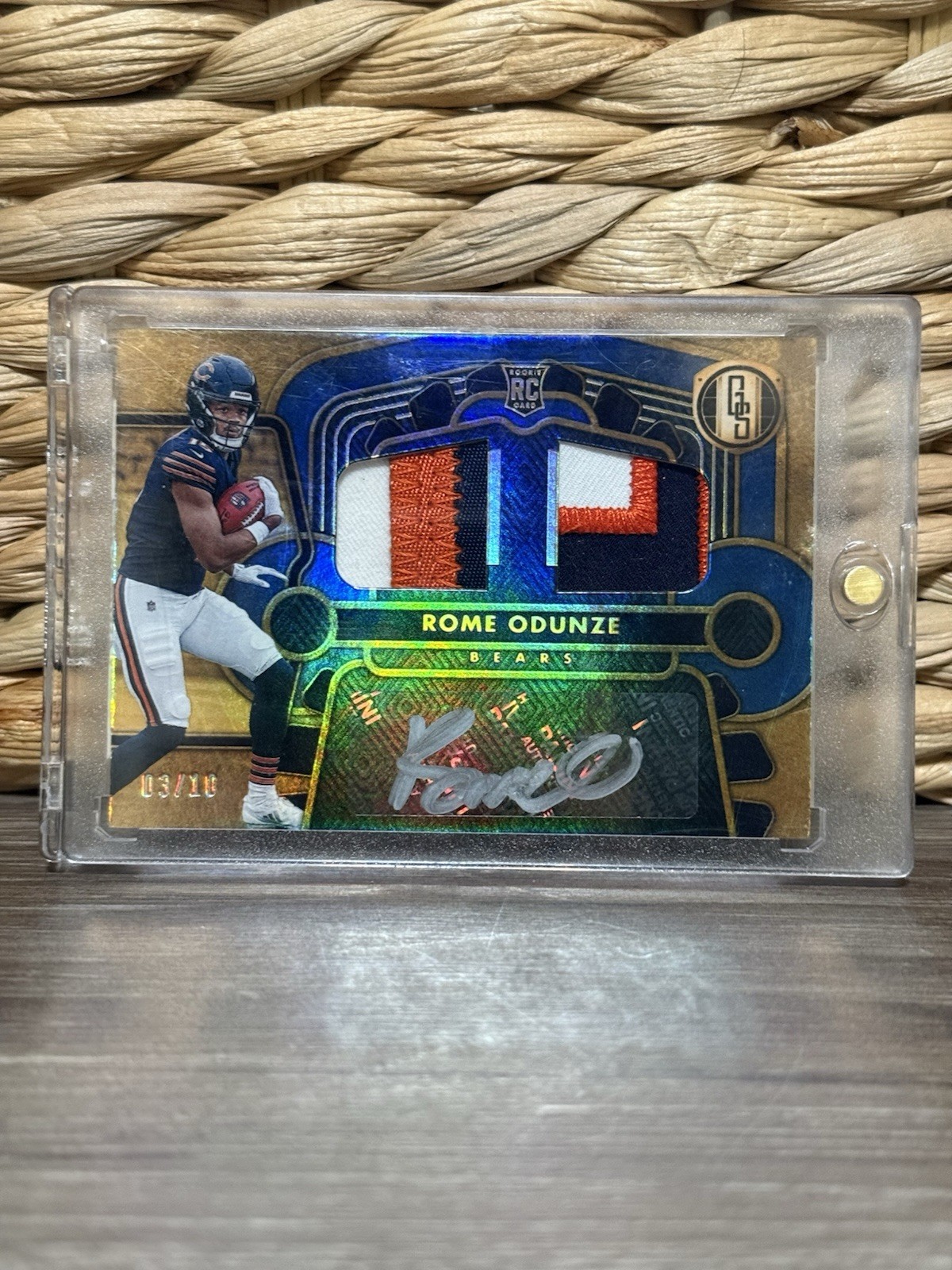 Rome Odunze Panini Gold Standard Rookie Jersey Autographs Double #4 Base