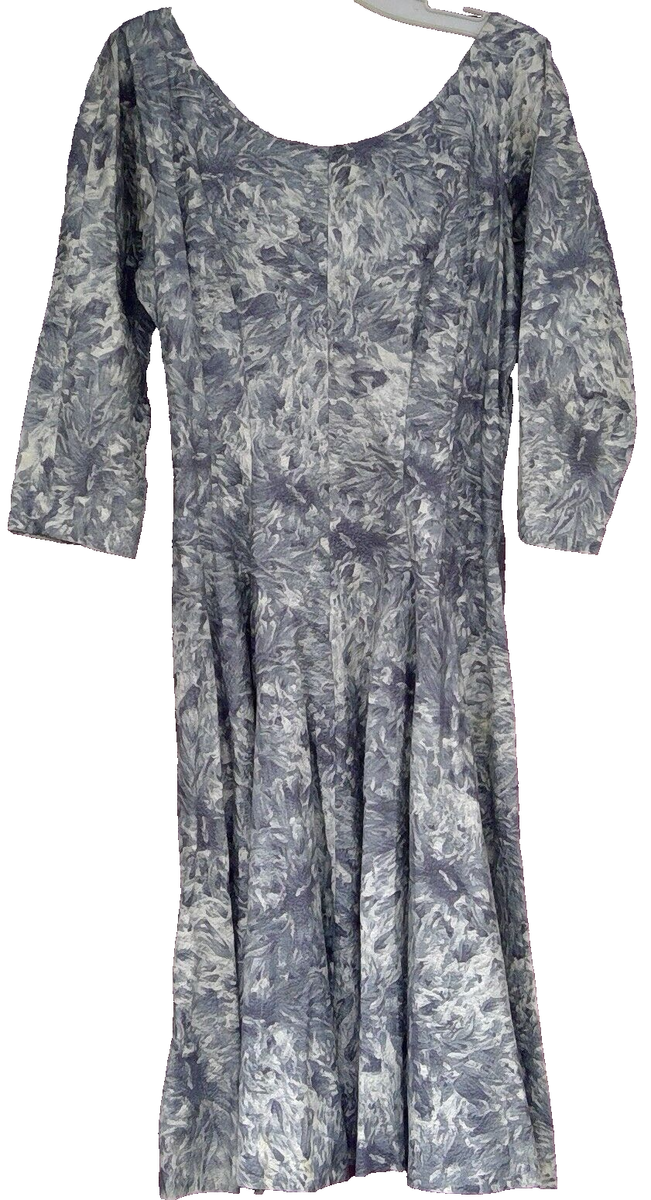 vintage women's dress gray and white full skirt v-back texture zipper tea  dress