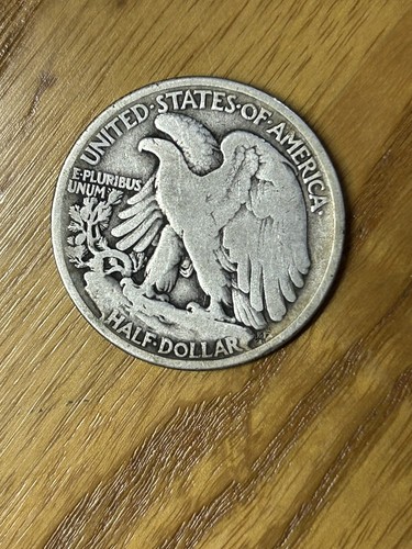 1917 Walking Liberty Half Dollar American Silver - Picture 2 of 4