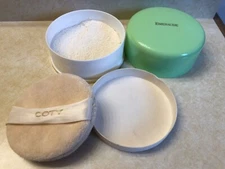 RARE VINTAGE Coty Emeraude Perfumed Bath Dusting Powder Green 4 oz