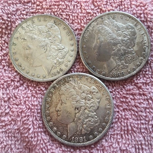 MORGAN SILVER DOLLAR COINS.  LOT OF 3   XF/AU.    PRE. 1921  LOT # 99
