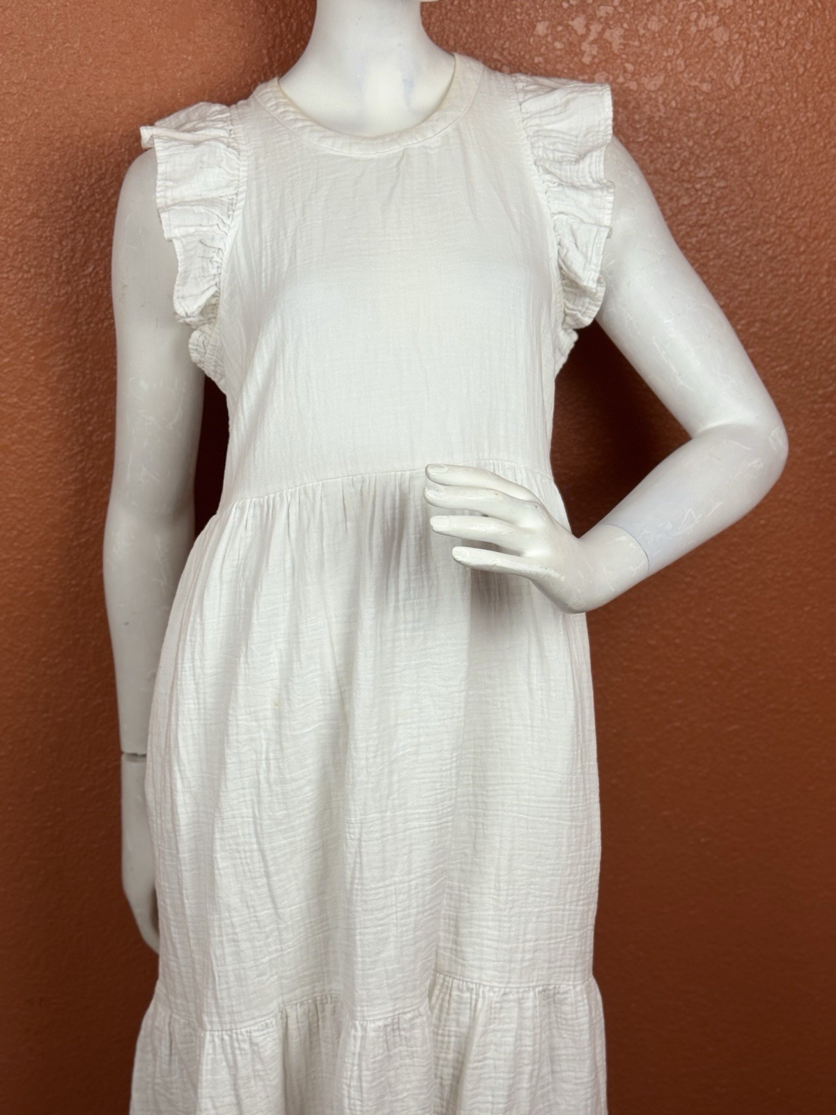 Universal Thread White Tiered Ruffle Sleeveless M… - image 6